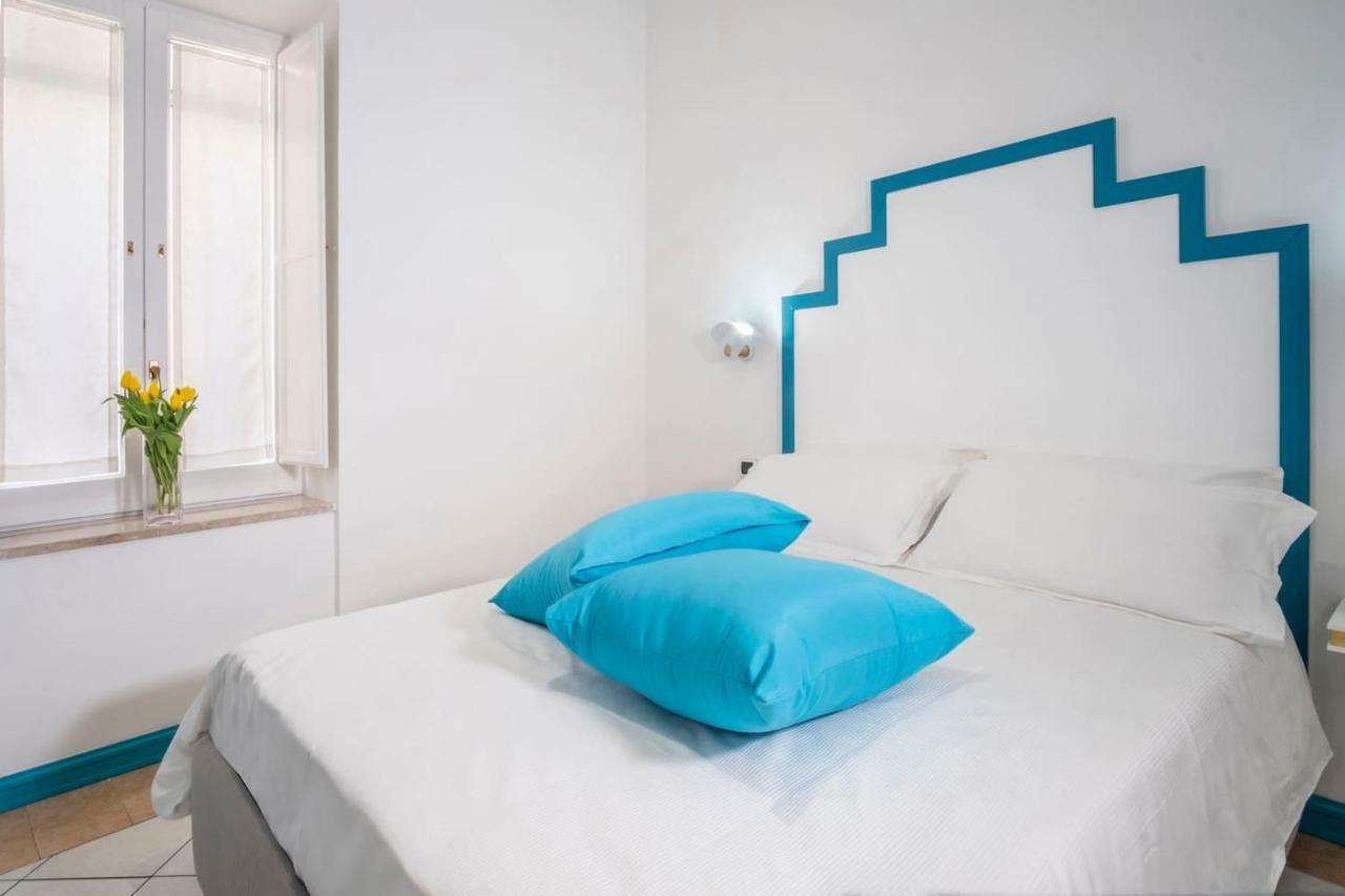 Maison M. - Luxury Apartment In Piazza Tasso Sorrento Eksteriør billede
